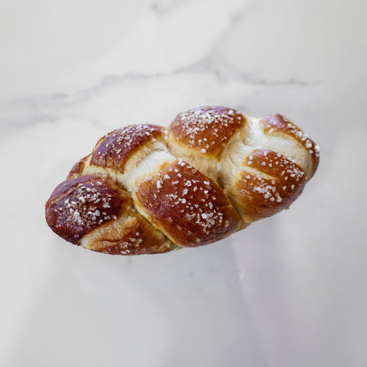 Pretzel Challah